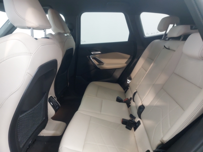 BMW iX1 150Kw Edrive20 M Sport 65Kwh Black #6