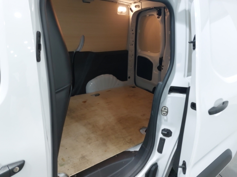 Citroen Berlingo 1.5 Bluehdi 1000Kg Enterprise Ed 100Ps 6 Speed Ss SL23GRF White #6