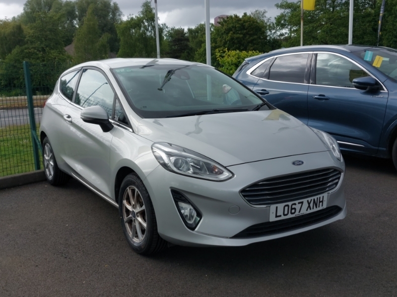 Ford Fiesta 1.1 Zetec LO67XNH Silver