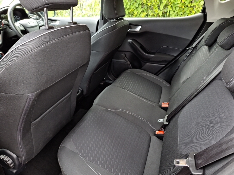 Ford Fiesta 1.0 Ecoboost Zetec YG18BJK Black #6
