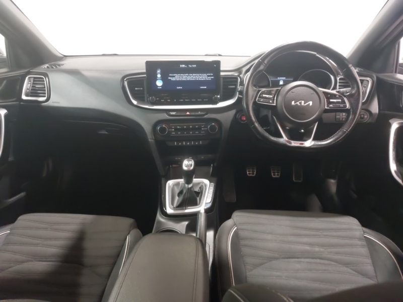 Kia Ceed 1.5T Gdi Isg Gt-line FT71JZE Black #3