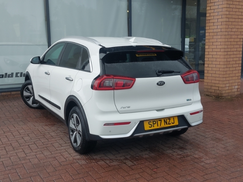 Kia Niro 1.6 Gdi Hybrid 2 Dct White #2