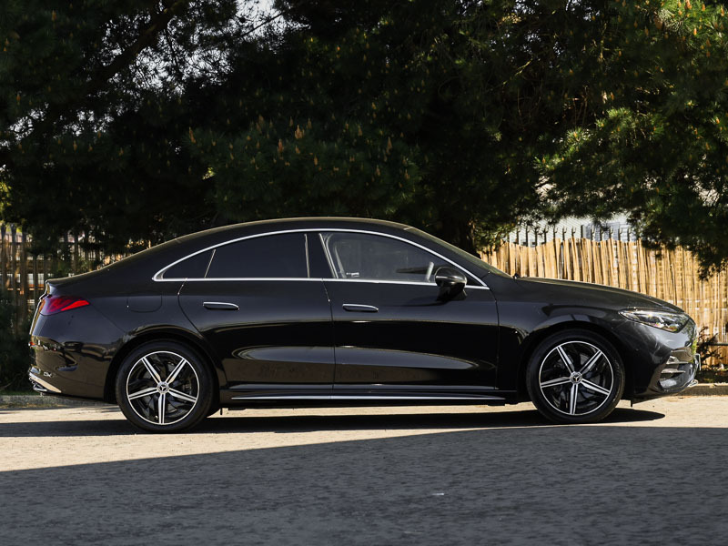 Mercedes-Benz CLA Class Cla 250 200Kw Eq Tech Amg Line Ed 85Kwh KN75MZE Black #4