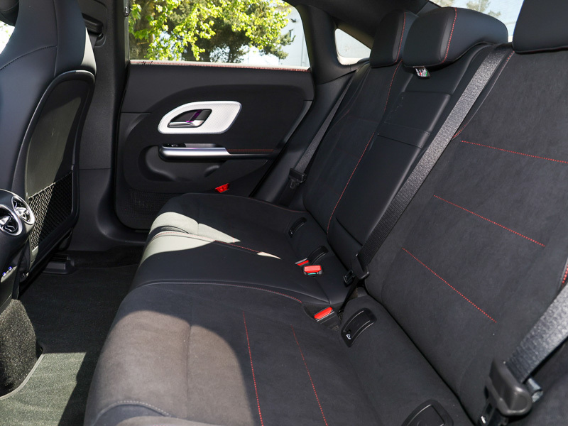 Mercedes-Benz CLA Class Cla 250 200Kw Eq Tech Amg Line Ed 85Kwh KN75MZE Black #6
