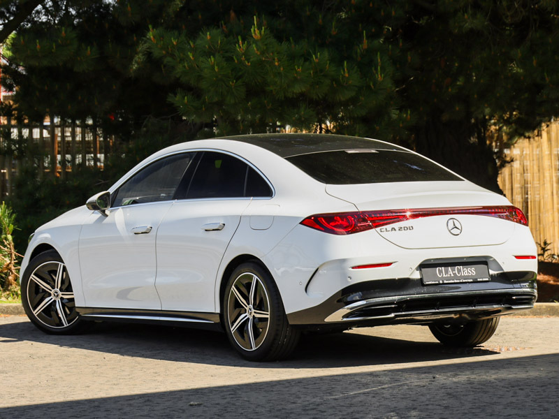 Mercedes-Benz CLA Class Cla 200 Amg Line Executive White #2