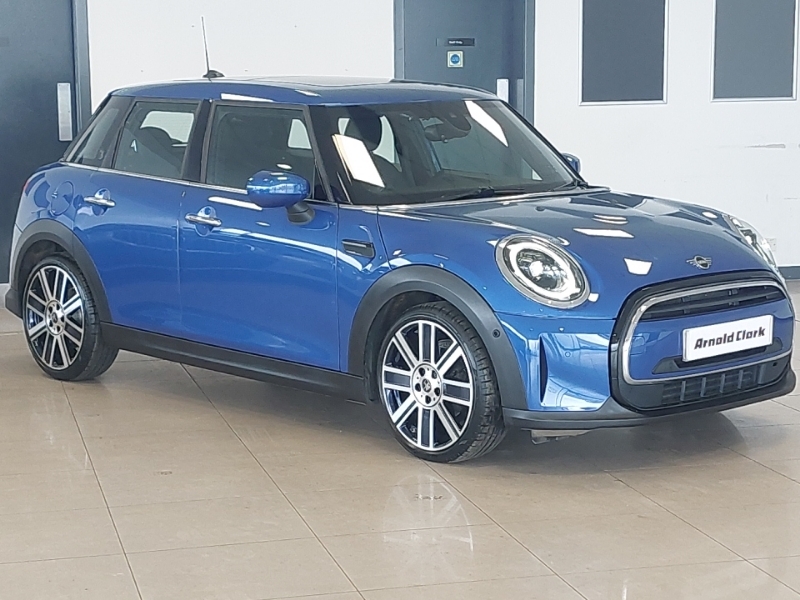 Mini Hatch 1.5 Cooper Exclusive Premium Plus Blue