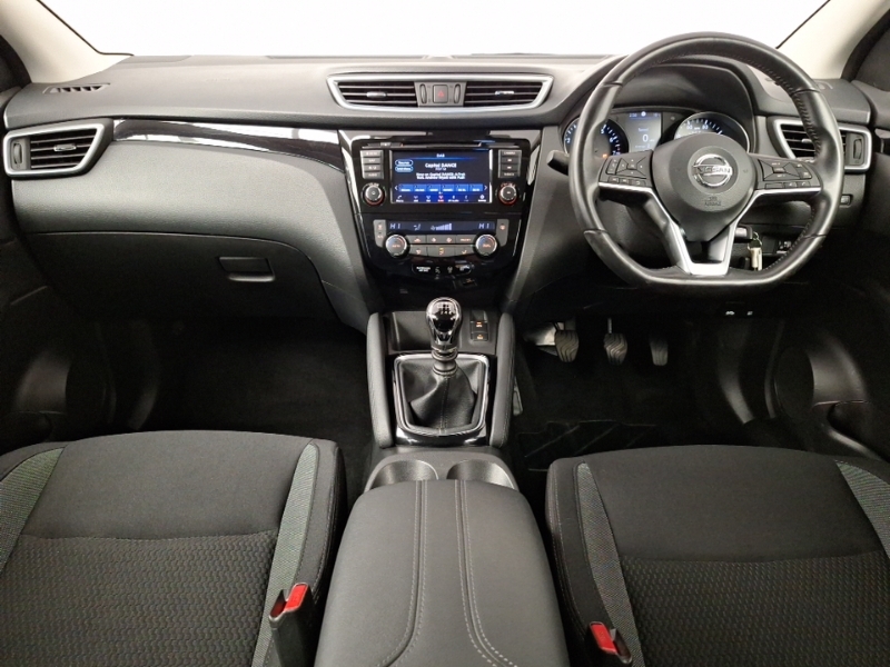 Nissan Qashqai 1.3 Dig-t 160 Acenta Premium SD20ECZ Silver #3