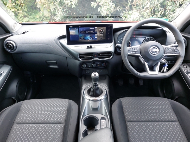 Nissan Juke 1.0 Dig-t Acenta Premium NU75OPE Red #3