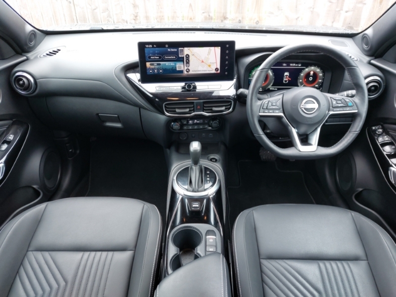 Nissan Juke 1.6 Hybrid Tekna PY24HME Black #3