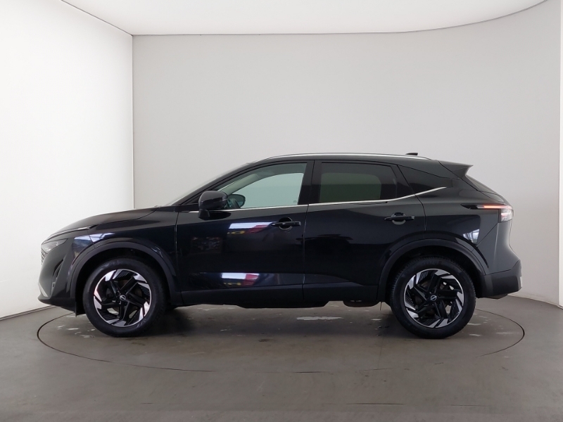 Nissan Qashqai 1.3 Dig-t Mh N-connecta Glass Roof SM25XPY Black #4