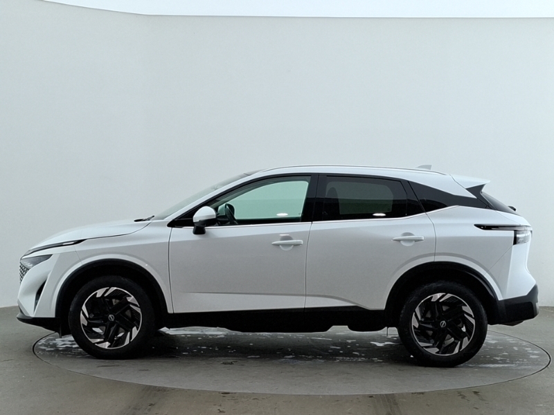 Nissan Qashqai 1.3 Dig-t Mh 158 N-connecta Glass Rf Xtronic SL25ZGR White #4