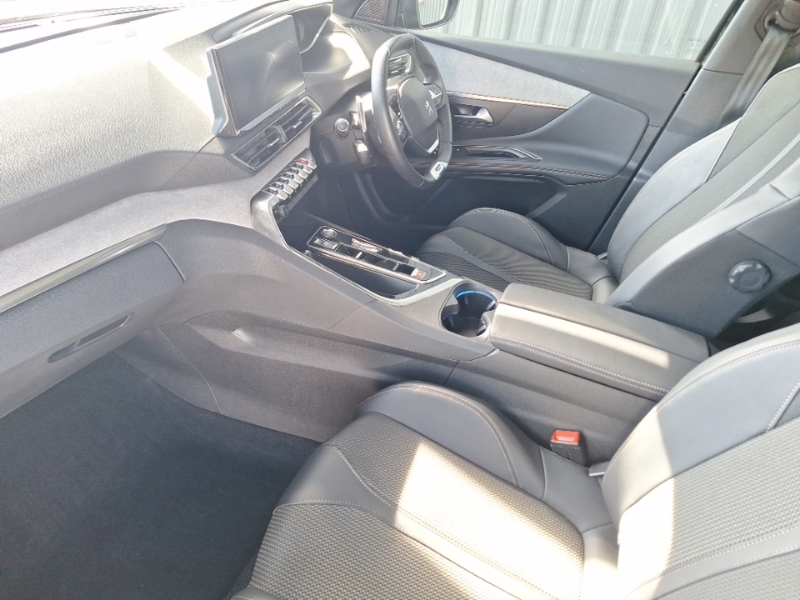 Peugeot 3008 1.2 Hybrid 136 Gt E-dsc6 KJ73LHE Black #5