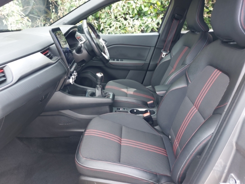 Renault Captur 1.3 Mild Hybrid 140 R.s. Line DL22GYY Grey #5