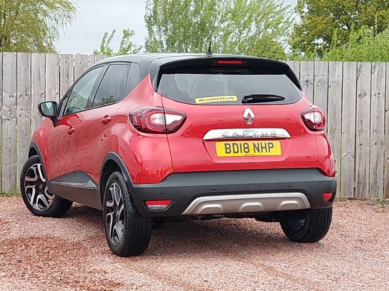 Renault Captur 1.5 Dci 90 Dynamique S Nav Edc BD18NHP Red #2