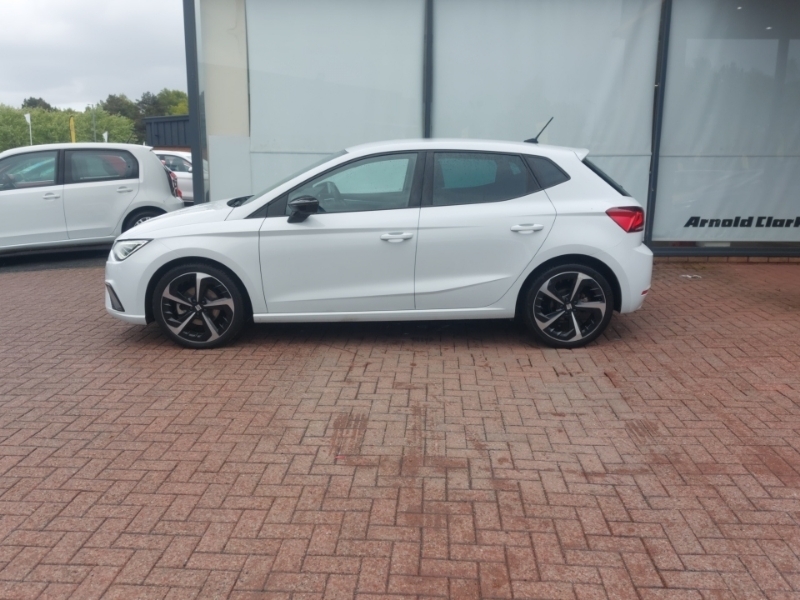 Seat Ibiza 1.0 Tsi 115 Fr Sport FMZ1862 White #3