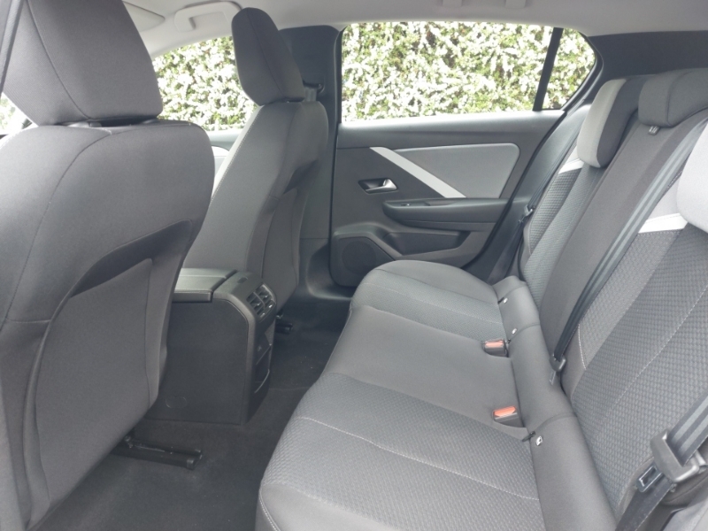 Vauxhall Astra 115Kw Design 54Kwh FM24HJV Grey #6