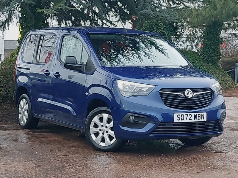 Vauxhall Combo-e Life 100Kw Se 50Kwh Blue