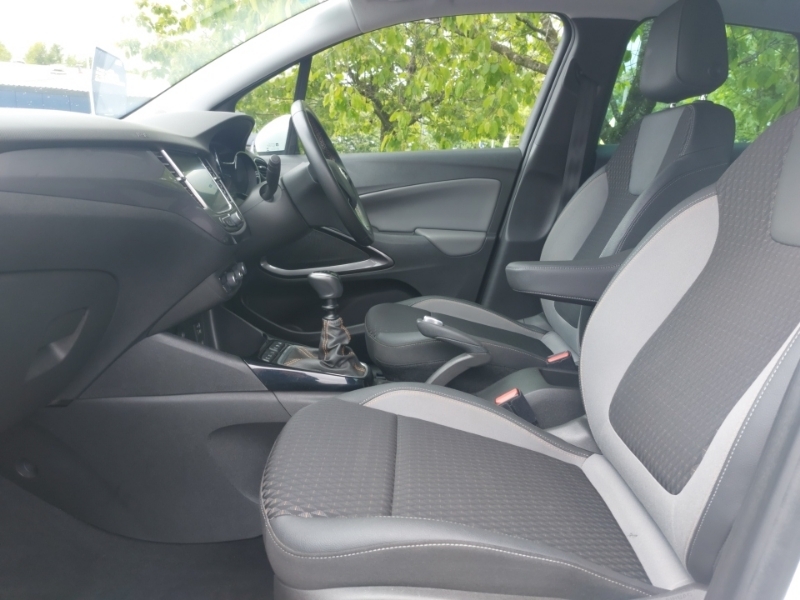 Vauxhall Crossland X 1.2T Ecotec 110 Tech Line Nav 6 Spd Ss BH19XHL White #5