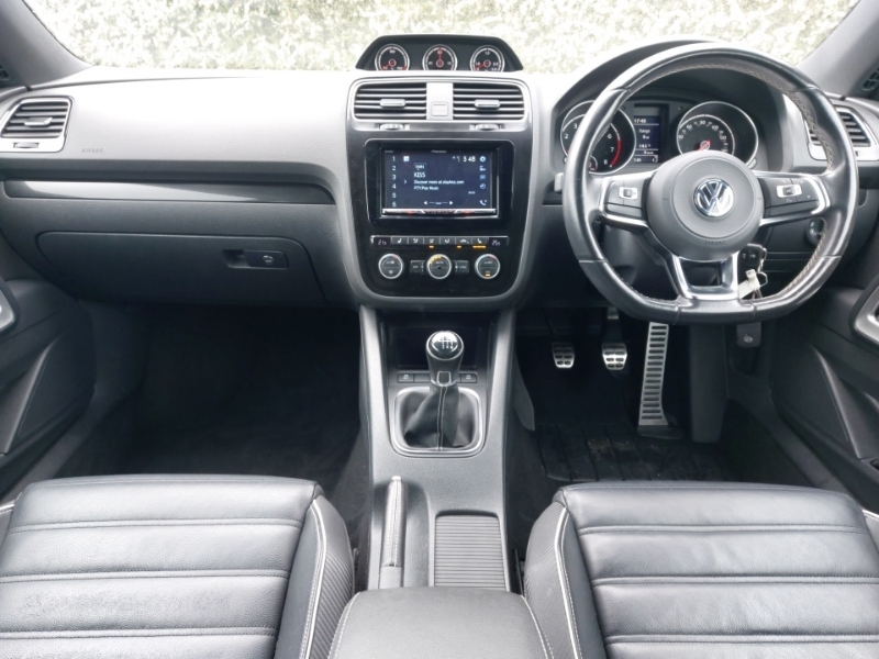 Volkswagen Scirocco 1.4 Tsi Bluemotion Tech Gt Black #3
