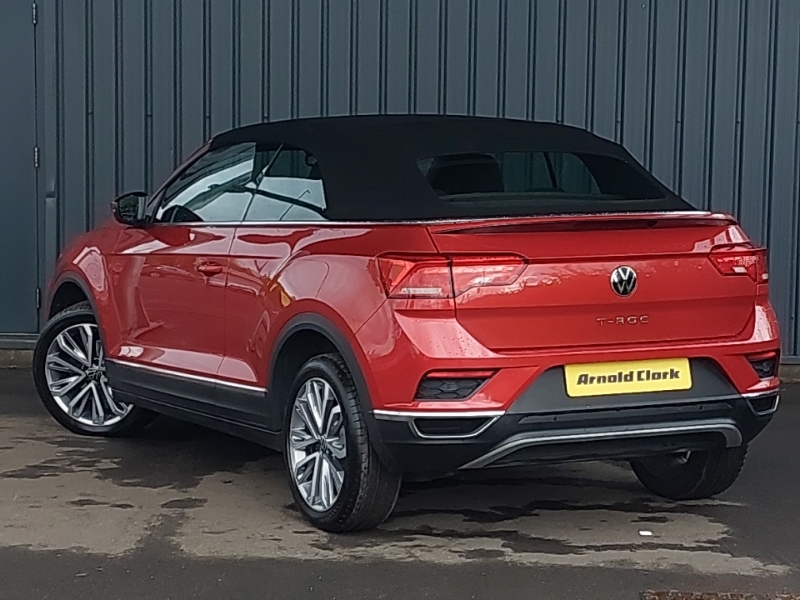 Volkswagen T-Roc 1.5 Tsi Design Dsg EK21PBZ Red #2