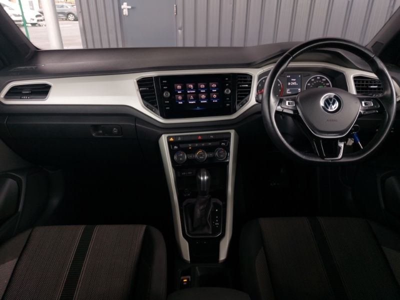Volkswagen T-Roc 1.5 Tsi Design Dsg EK21PBZ Red #3