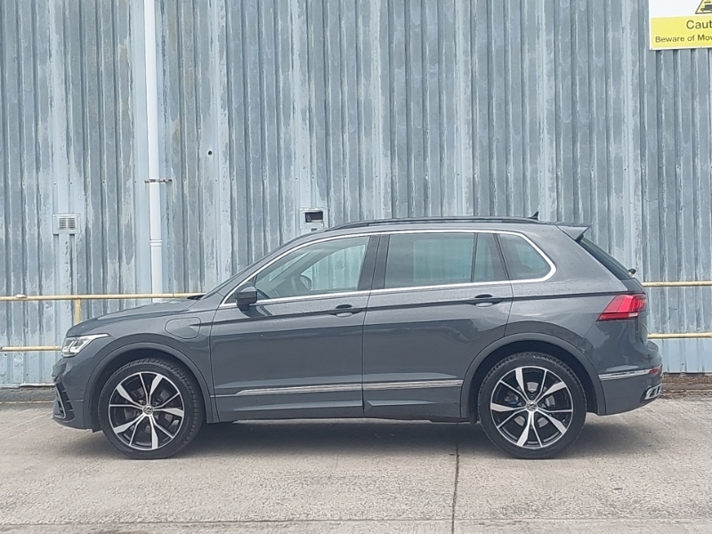 Volkswagen Tiguan 1.4 Tsi Ehybrid R-line Dsg SA73ANR Grey #4