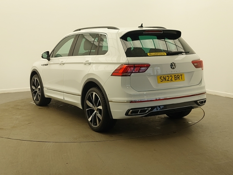 Volkswagen Tiguan 1.5 Tsi 150 R-line Dsg SN22BRT White #2