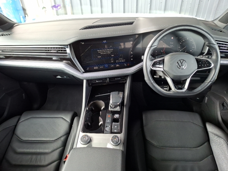 Volkswagen Touareg 3.0 V6 Tdi 4Motion Black Edition Tip WGZ4202 White #3