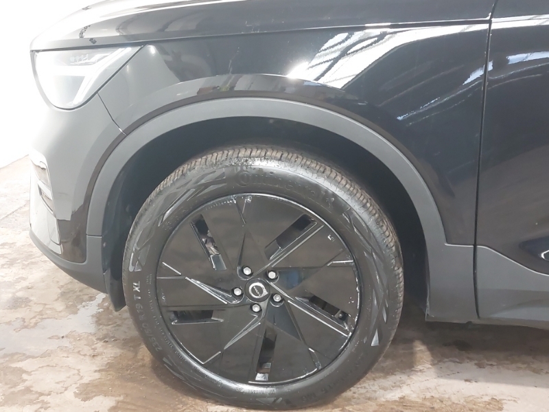 Volvo C40 Plus Blue #19