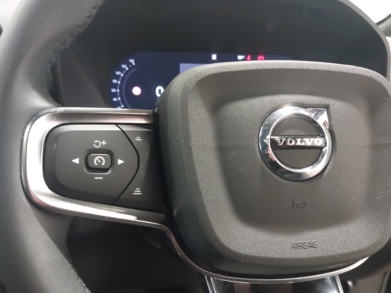 Volvo C40 Plus Blue #10