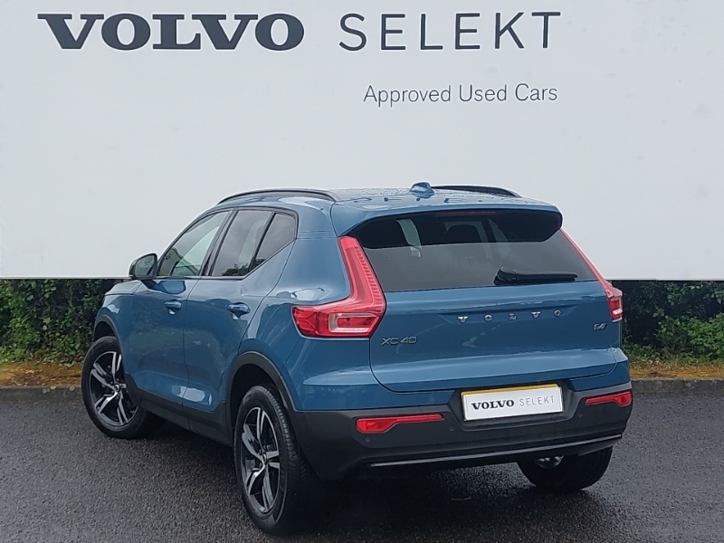 Volvo XC40 2.0 B4p Plus Dark Awd CK23OFT Blue #2