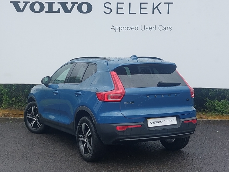 Volvo XC40 2.0 B3p Plus Dark CK23EUO Blue #2
