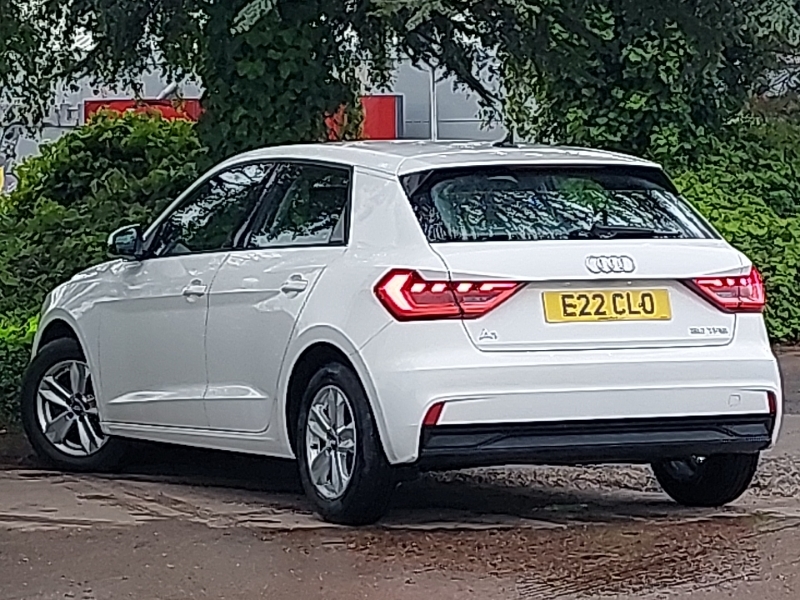 Audi A1 30 Tfsi Se E22CLO White #2