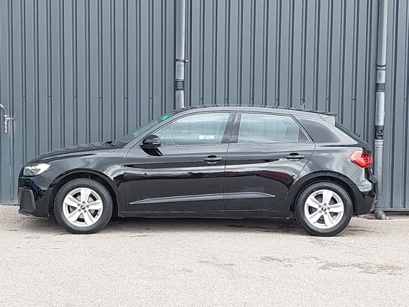 Audi A1 25 Tfsi Technik MJ70UNW Black #4