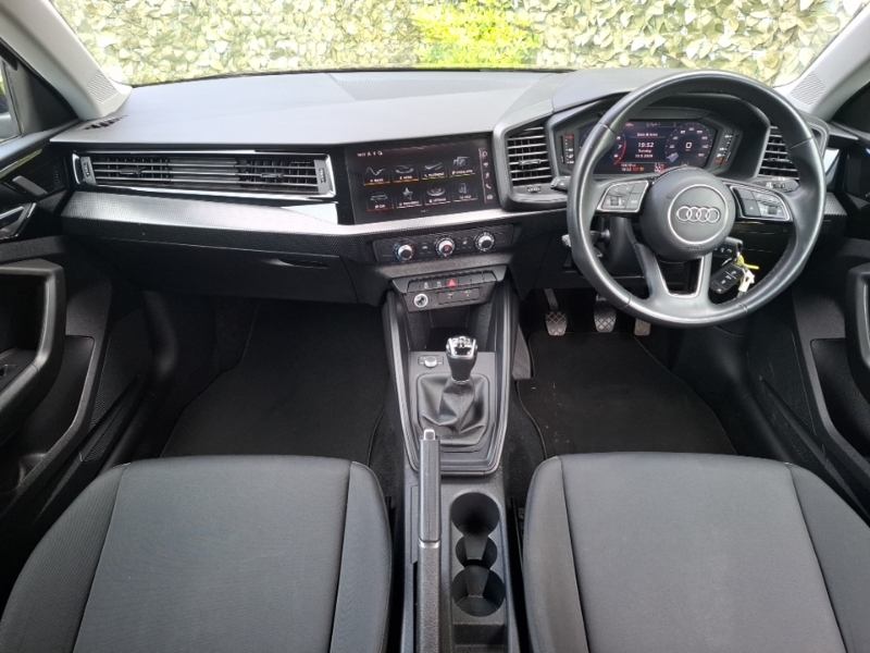 Audi A1 25 Tfsi Technik RO73GOJ Blue #3