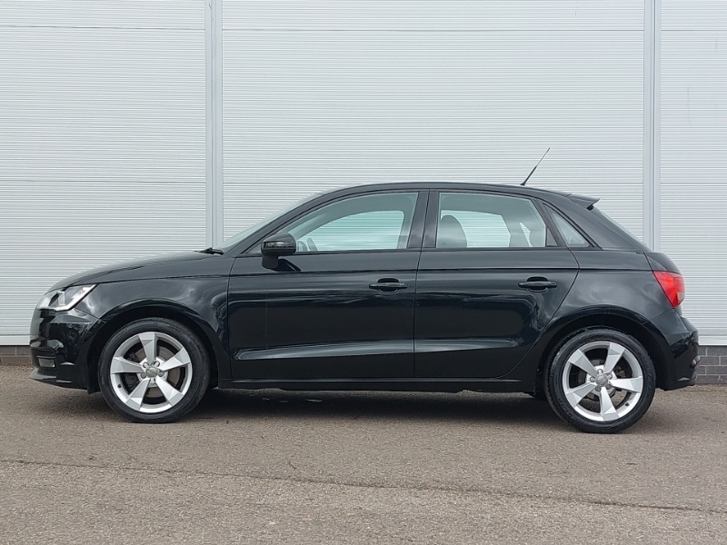 Audi A1 1.4 Tfsi Sport MF16UKV Black #4