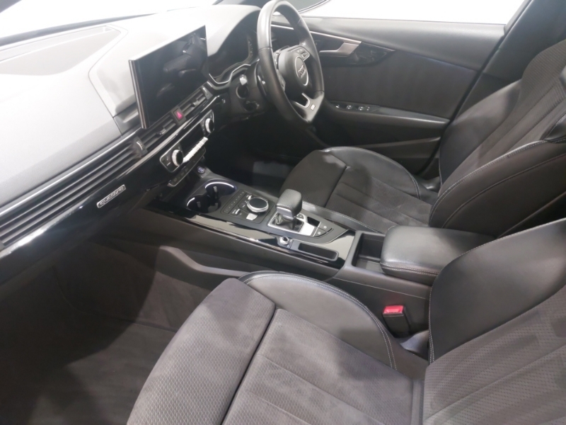 Audi A4 40 Tdi Quattro Black Edition S Tronic PY68EFO White #5
