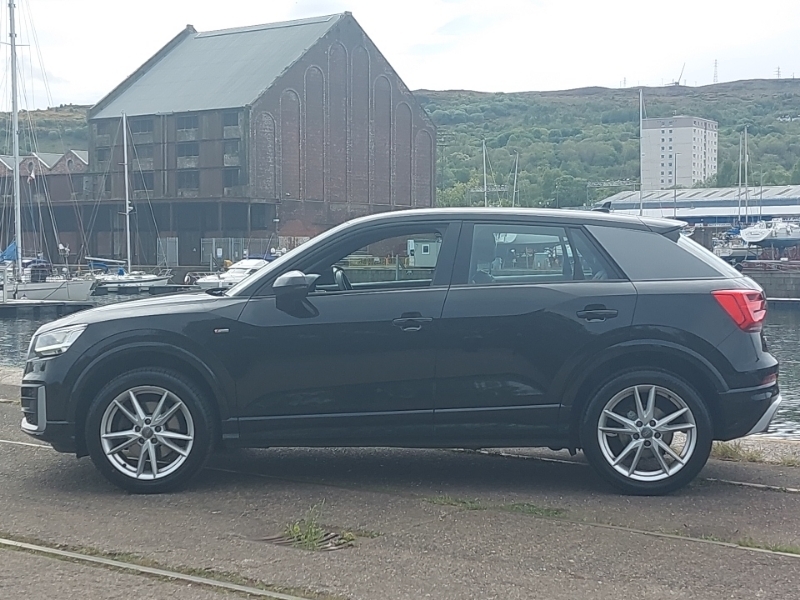 Audi Q2 30 Tdi S Line Black #4