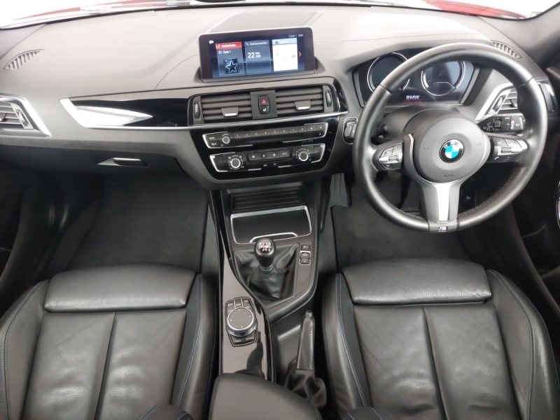 BMW 1 Series 118I 1.5 M Sport Shadow Edition SC68VRF Red #4