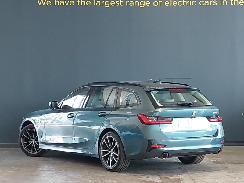 BMW 3 Series 320I Sport Step YF70AOU Blue #2
