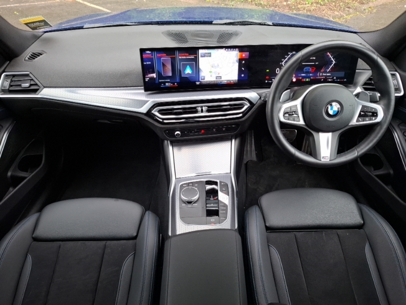 BMW 3 Series 320I M Sport Step YE24ZRL Blue #3