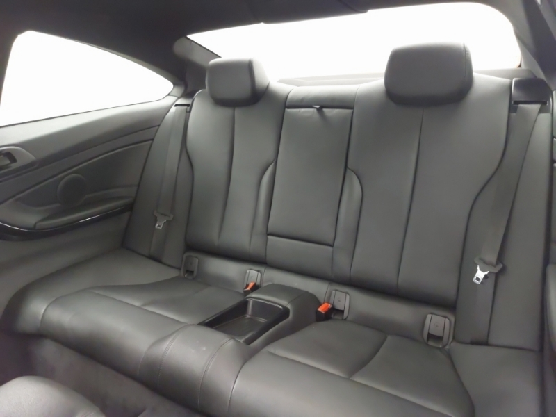 BMW 4 Series 420D Xdrive M Sport YA14GPK Black #5