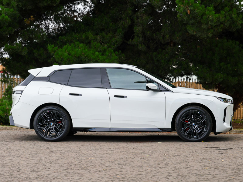 BMW iX 300Kw Xdrive45 M Sport 101Kwh Techpro White #3