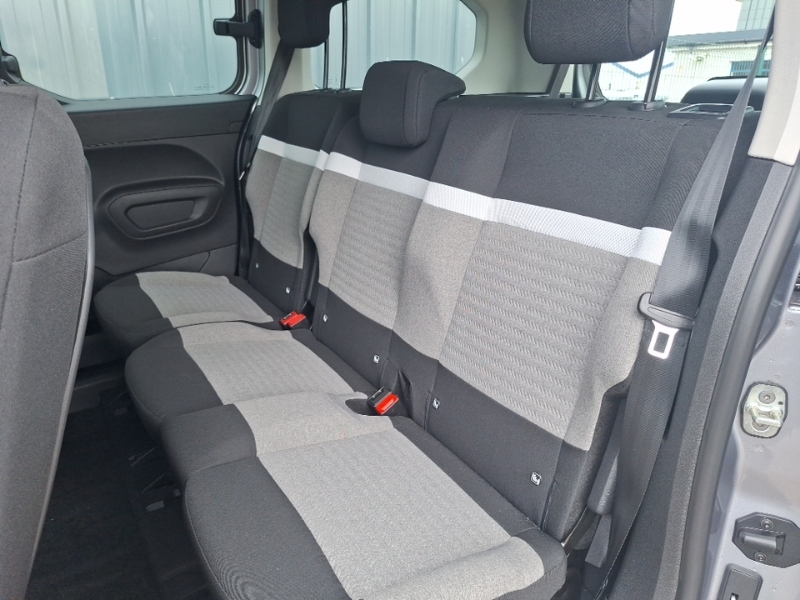 Citroen Berlingo 1.5 Bluehdi 130 Plus XL Eat8 7 Seatwav Grey #6
