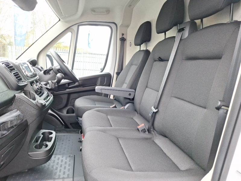 Citroen Relay 2.2 Bluehdi 140 H2 Van Enterprise SL75VDD White #5