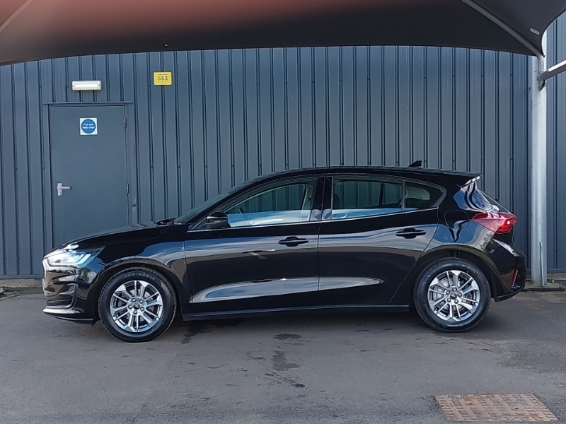 Ford Focus 1.0 Ecoboost Titanium NG23PGY Black #4