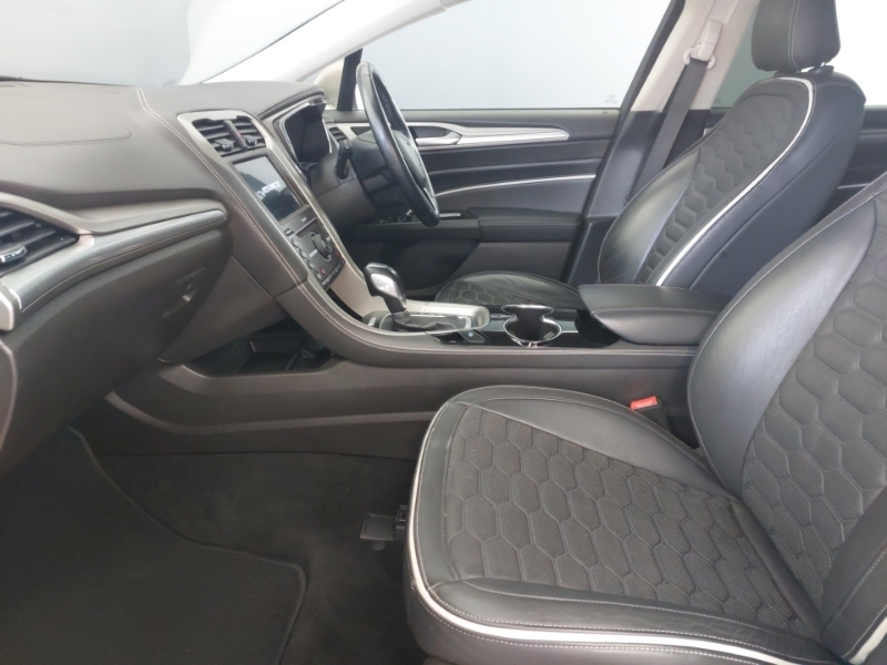 Ford Mondeo 2.0 Hybrid MJ17CKA Beige #5