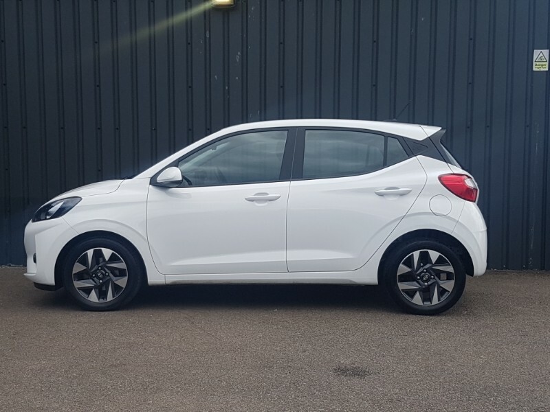 Hyundai I10 1.0 63 Advance Nav EN25YOP White #4
