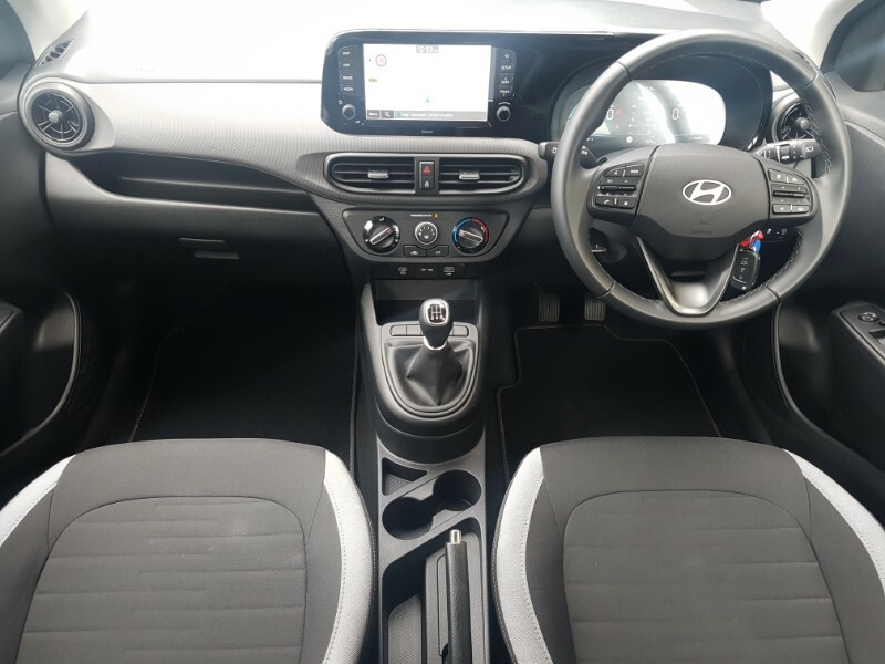 Hyundai I10 1.0 63 Advance Nav EN25YOP White #3