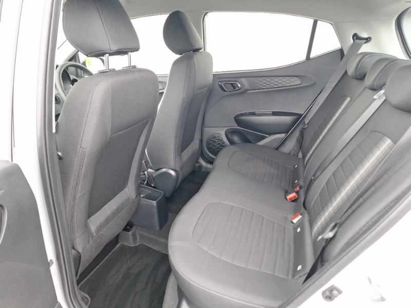 Hyundai I10 1.0 63 Advance Nav EO75YXW Grey #6